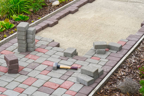 Best Driveway Paving Contractor  in Gberts, IL